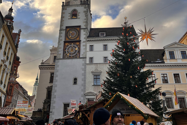 Zwiedzanie Zgorzelca z przewodnikiem i wizyta na jarmarku bożonarodzeniowymZwiedzanie Zgorzelca z przewodnikiem, wizyta na jarmarku świątecznym + transport