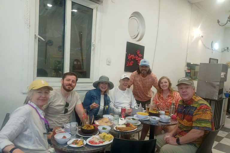 Santiago: Food Tasting Tour