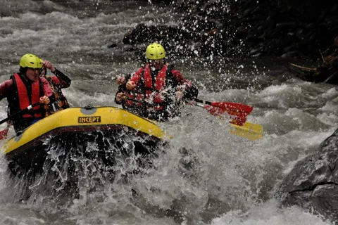 Salzburg: Canyoning und Rafting Erlebnis mit Mittagessen