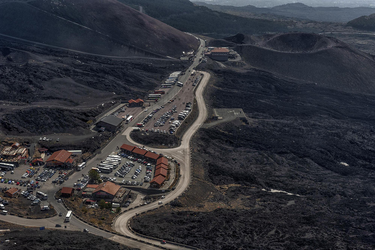 Privéhelikoptertour van 30 minuten over de Etna vanuit Fiumefreddo