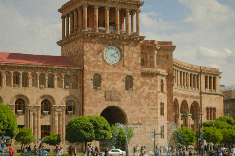 Yerevan: Guided City Tour