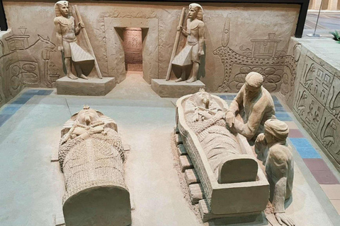 Tottori: Private Tour to Sand Dunes, Museum & Hakuto Coast