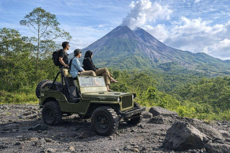 Yogyakarta: Private Merapi Jeep Lava Tour with Pickup