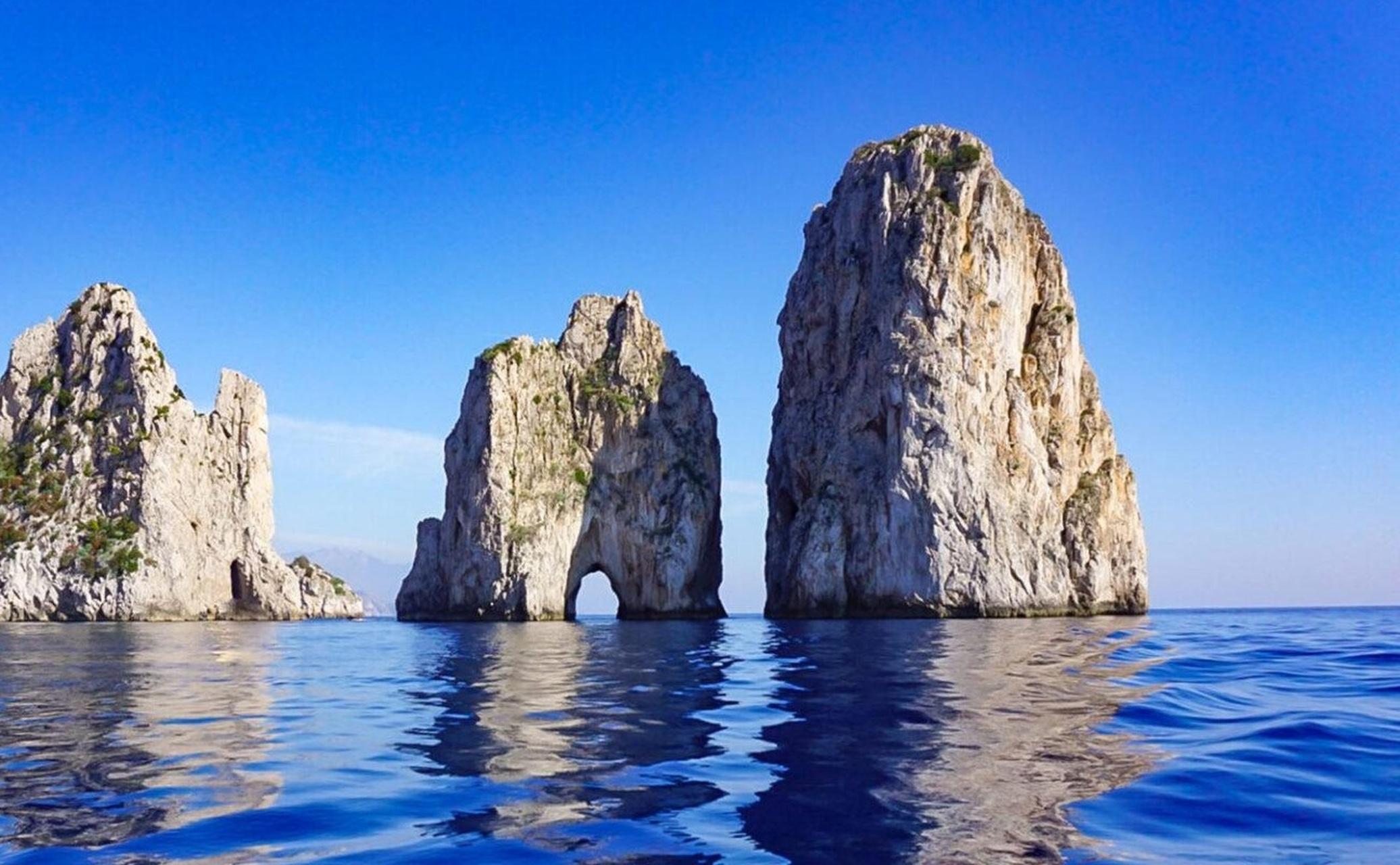 Amalfiküste und Capri: Tagestour mit dem Boot