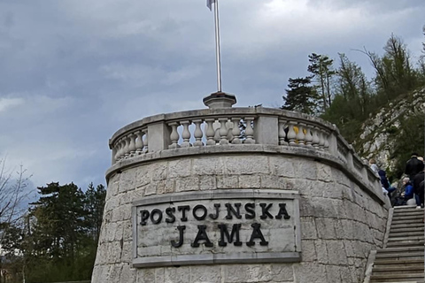 Ljubljana à la grotte de Postojna, au château de Predjama et au parc de Postojna