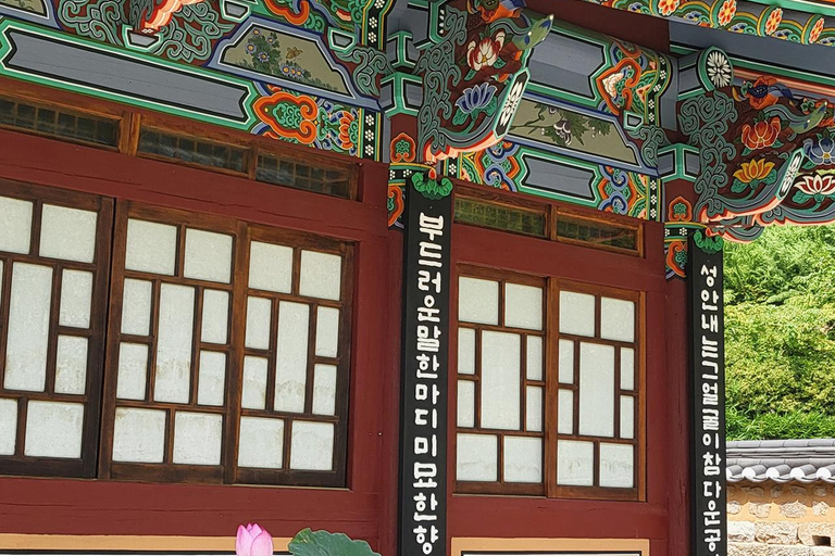 Seoul: Cherry Blossom & Pokpo Waterfall Cafe One Day Tour A. Cherry Blossom Spring Route