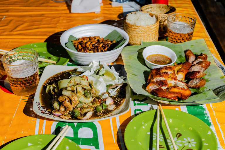 جولة طعام ميكونغ ميلز مع أكثر من 15 تجربة تذوق