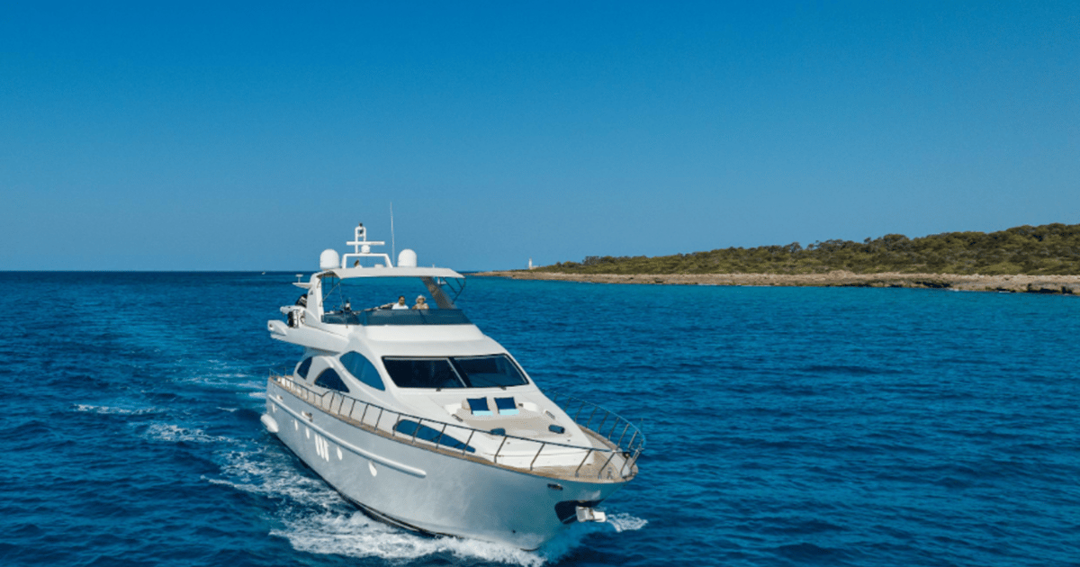 La Paz: Azimut 80' Yacht Charter | GetYourGuide