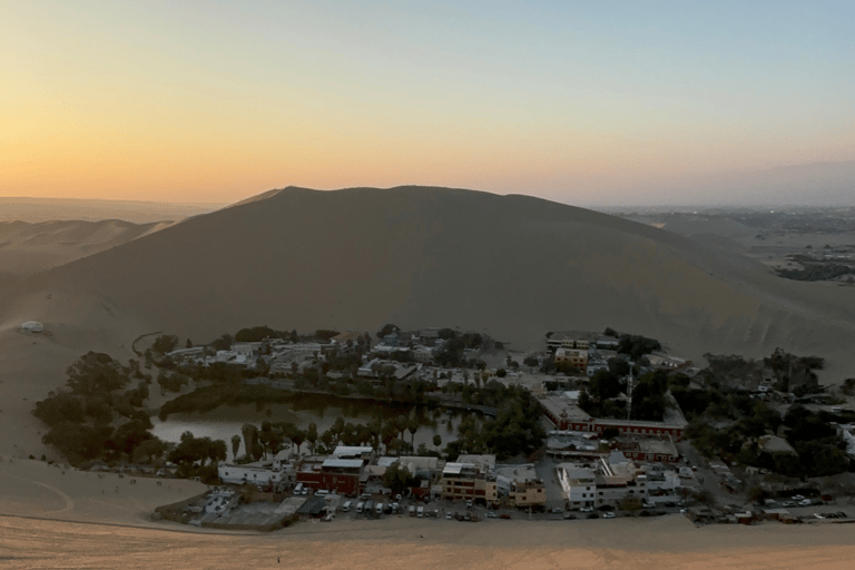 Lima: Tour privato a Paracas e all&#039;oasi di Huacachina e tramonto