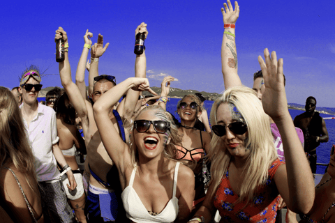 Ibiza: Sunset Boat Party, Club Entry & O Beach (2-Day Pass)