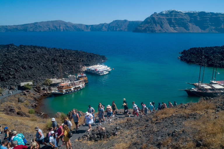 Santorini: Volcano, Hot Springs and Thirasia Cruise