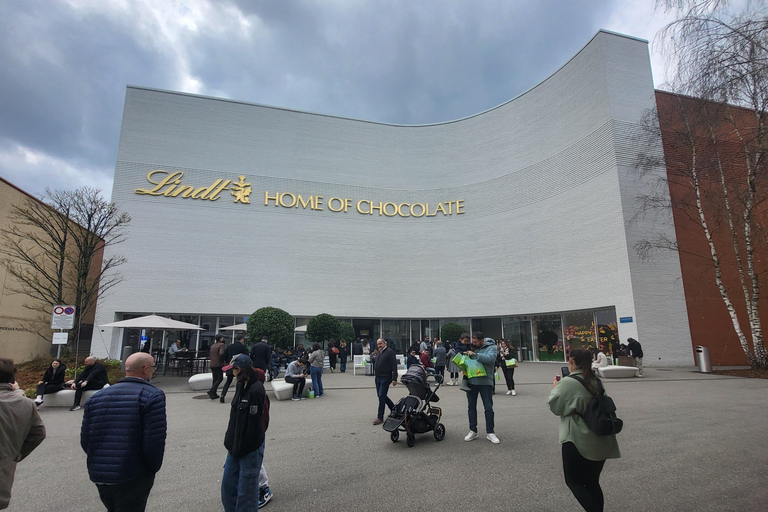 Zurich: Old Town, Lake Cruise, & Lindt Chocolate Tour