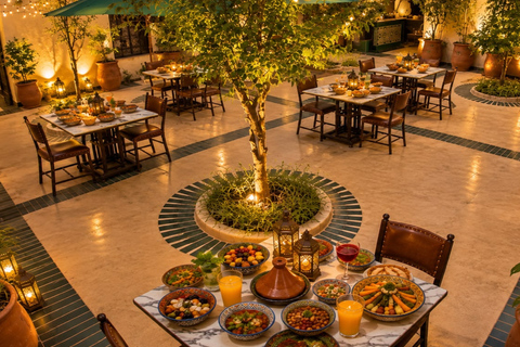 Marrakech Medina Night Tour with Rooftop Dinner