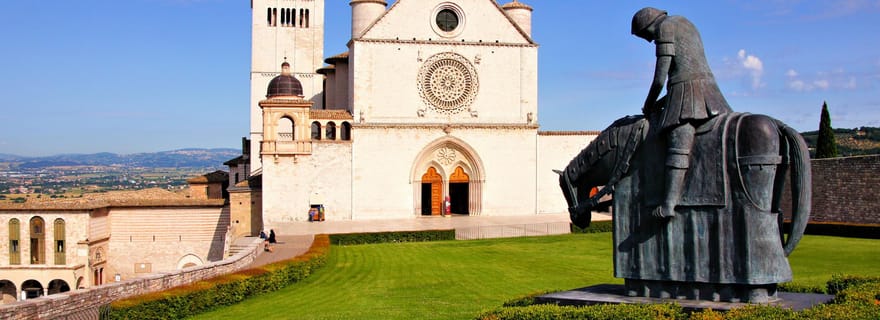 Exploration privée d'Assise : Basiliques historiques et promenade en ville