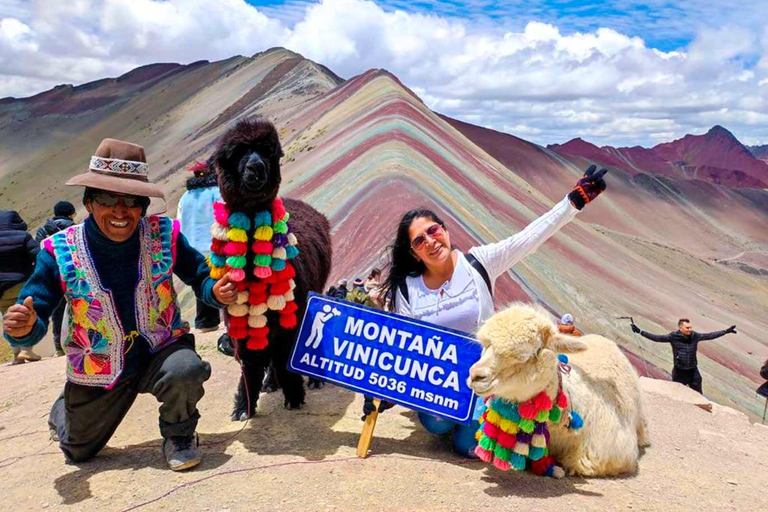 VANUIT CUSCO: Rainbow Mountain ATV Tour met maaltijdenTour op enkele ATV met ontbijt en lunch