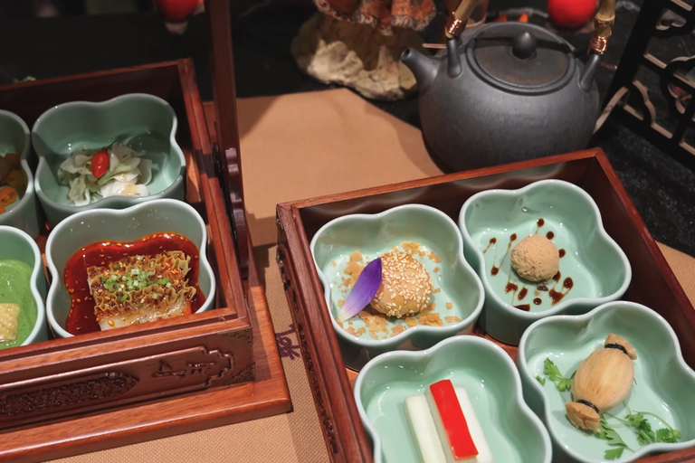 Shanghai: Royal Cultural Dinner Show – SHUYANFU VIP Seat – Rows 2