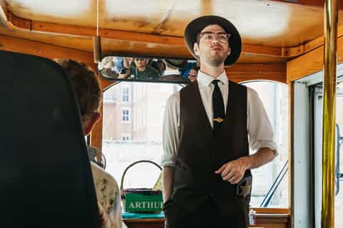 Savannah: History and Sightseeing Trolley Tour