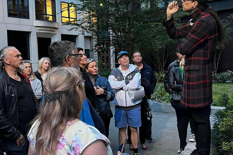 London: The Jack the Ripper Pub Tour - Taverns & Dark Tales