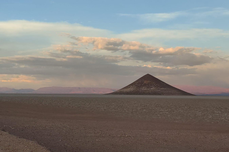 Salta - Tolar Grande: Tour to the Cono de Arita and Salar de Arizaro So, you're in Salta – Tolar Grande: Here's our tour to Cono de Arita and Salar de Arizaro!