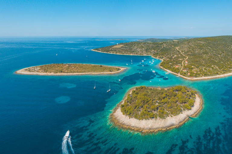Private Blue Lagoon & Trogir, 3 Island Half-day Tour