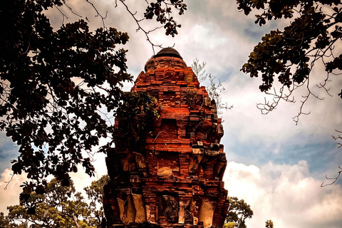 From Pattaya: Ayutthaya UNESCO & Bangkok 78th Fl. Buffet