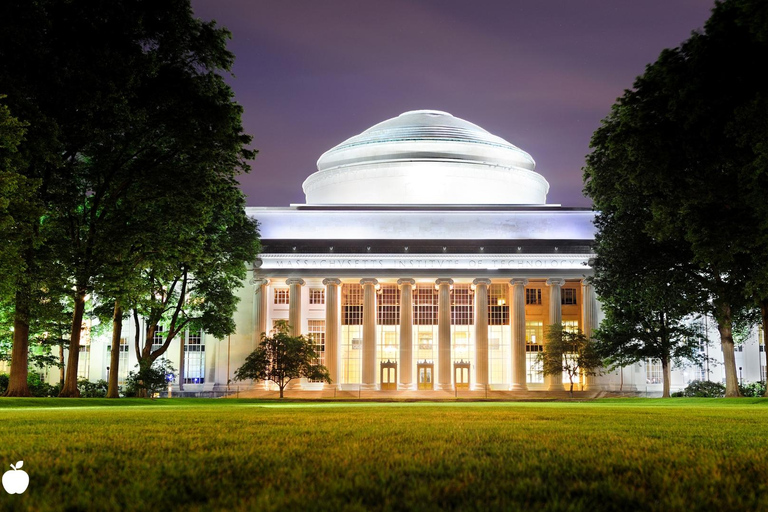 Boston: Guided Tour of Harvard, MIT, and Historical Sites