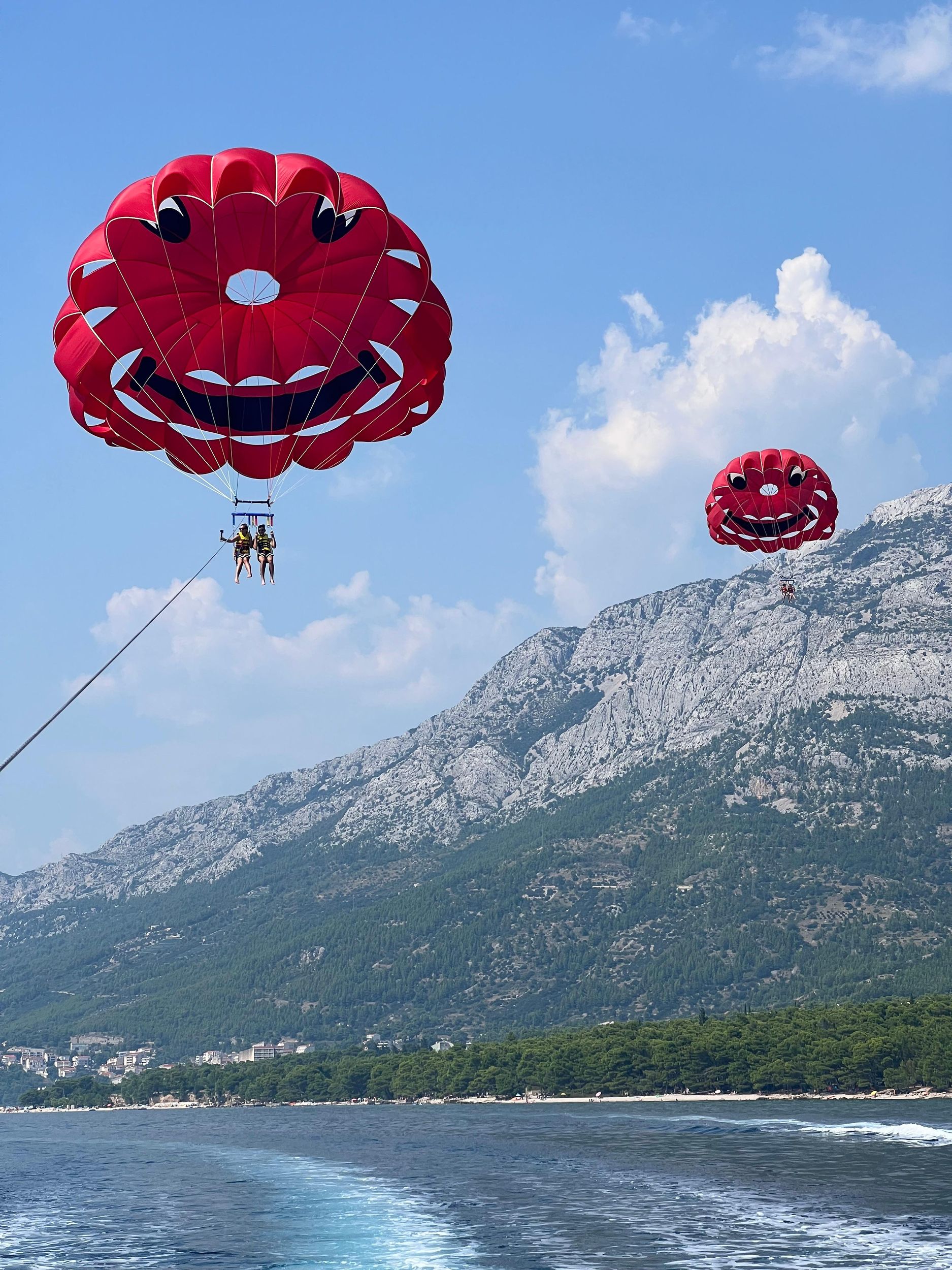 Baška Voda: Exklusiver Flug im Parasail über der Adria