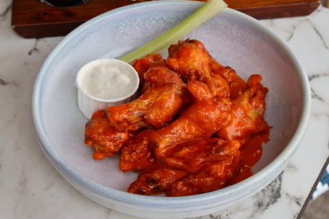 Dublin: Howth Cruise and Dine Experience