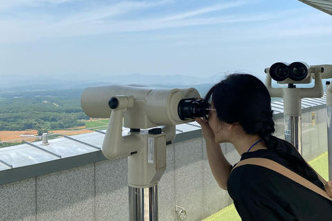 Da Seul: Tour di un giorno della DMZ e del Geoparco UNESCO delle Cascate di JaeinPartenza dalla stazione DHCP Uscita 10