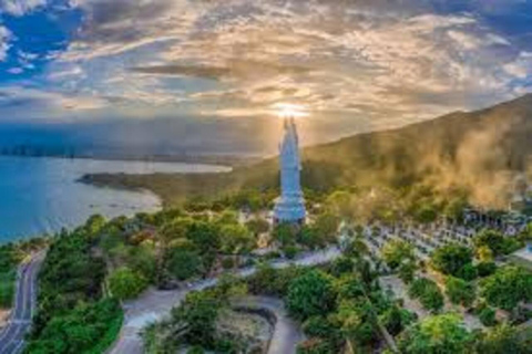 Da Nang : Montagnes de marbre, pagode Linh Ung et musée Cham