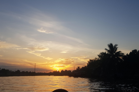 Excursão particular de meio dia - Mercado flutuante de Cái RăngExcursão particular de meio dia - Mercado flutuante de Cai Răng