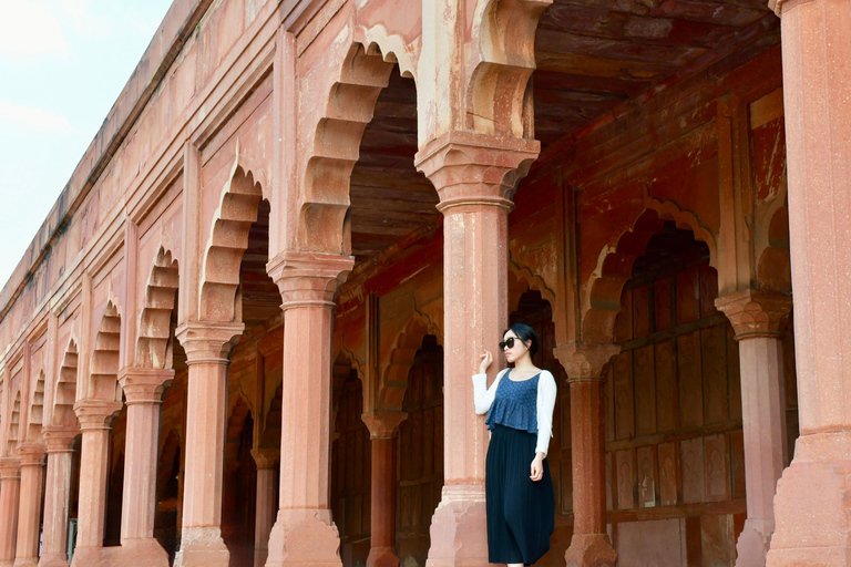 From New Delhi: Agra and Jaipur Tour with Transfers From Delhi: Mughal & Rajput Culture Journey with Entry Fees