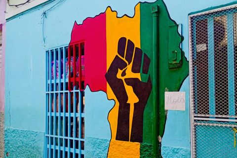 Praia: 3 hours – Museum & Street Art and Local Markets Small Groups