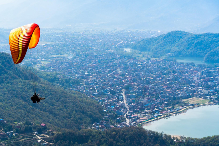 Pokhara: Paragliding Avontuur