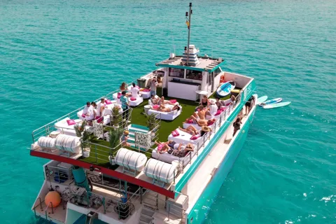 Ibiza: Luxury Full-Day Boat Tour to Formentera