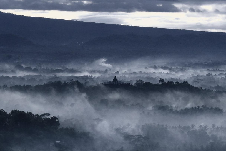 Borobudur Sunrise from Setumbu Hill, Merapi & Prambanan Tour Borobudur With Sunrise 4 Am