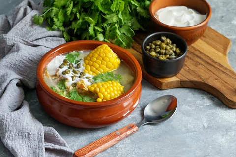 Bogota: Bilingual Guide and Translator Service 2 hours Private translator/guide