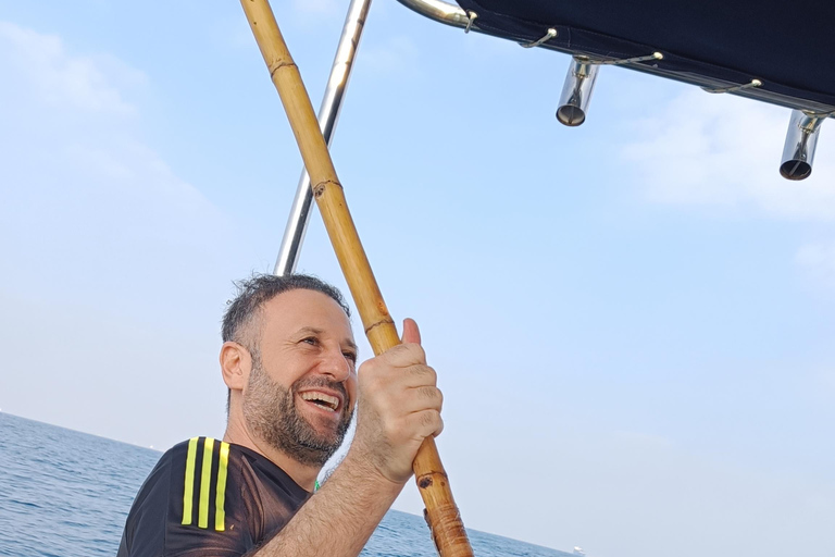 Dubai: Deep sea fishing 4 hours adventure