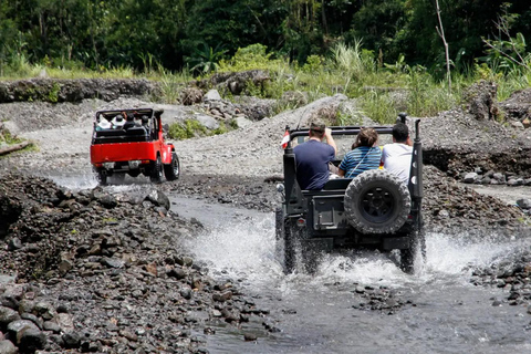 Aventura en Jeep por el Volcán MerapiCon traslado desde la ciudad de Yogyakarta