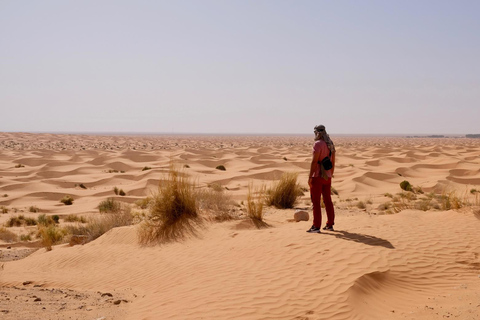 Deux jours et une nuit dans un campement, Ksar Ghilane de Djerba