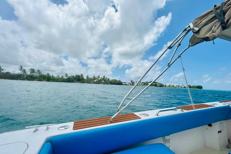 Escursione all inclusive negli isolotti del Grand Cul de Sac MarinEscursione all inclusive alle isolette del Grand Cul de Sac Marin