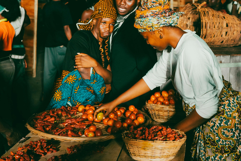 Accra: Cape Coast & Kakum Park Tour by "Trotro" Minibus