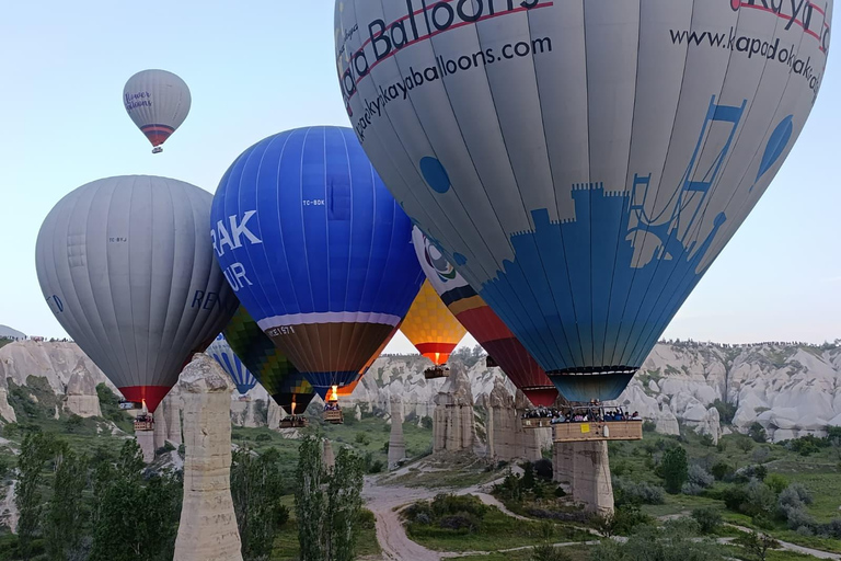 Cappadocia: Sunrise Hot Air Balloon Watching Tour Experience