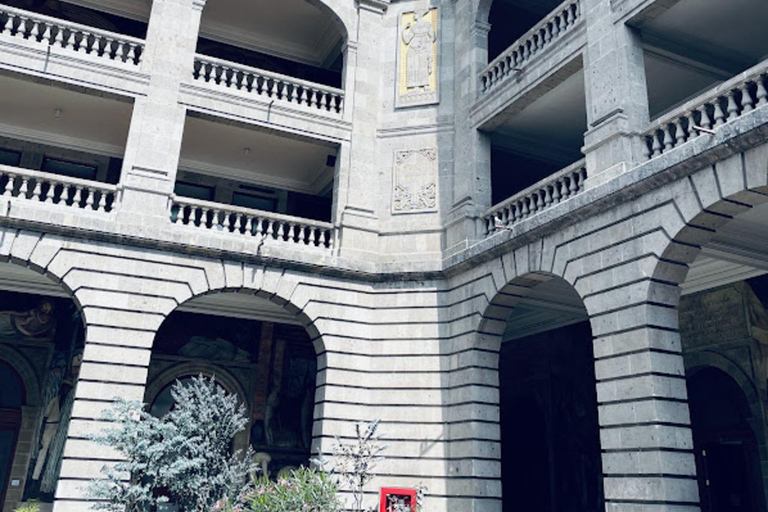 The Steps of Frida: Mexico City The Steps of Frida + Entrance to La Casa Azul