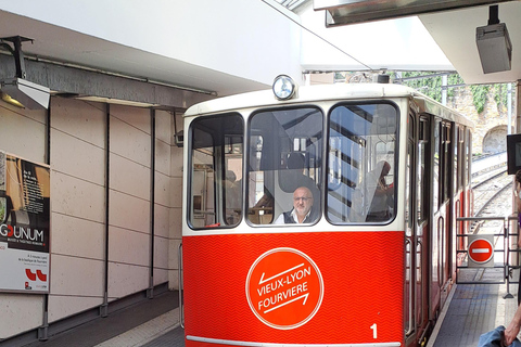 Big traboules in Little Lyon: private Tour