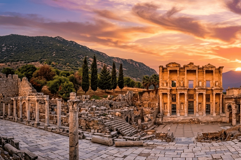Izmir: Ephesus and Pamukkale Private Tour with Lunch