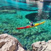Cassis: Halbtägige Seekajaktour im Nationalpark Calanques
