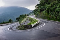 Hue, Easy Rider Tour über Hai Van Pass nach/ von Hoi An (1way) - Housity