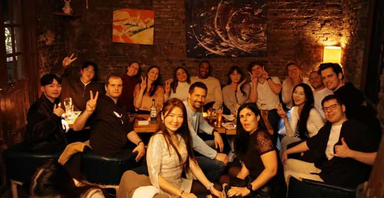 Shanghai: Bar Hopping Tour