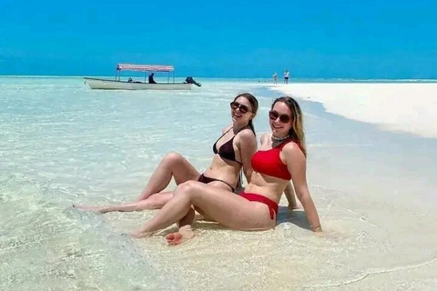 Zaznibar: Stone town city tour & Beach relaxation with Lunch Tour with Hotel pick up and drop-off